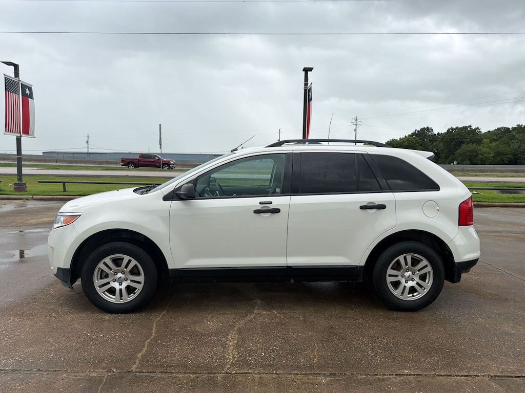 Used 2012 Ford Edge SE SUV