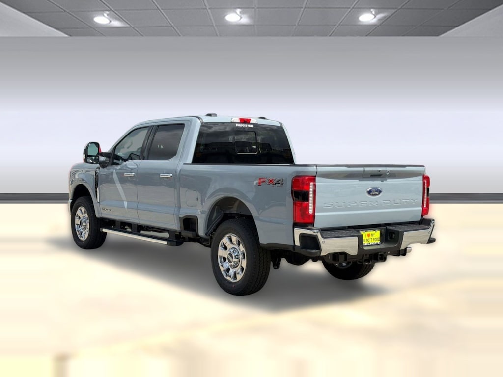 New 2026 Ford F-250 LARIAT Truck Crew Cab