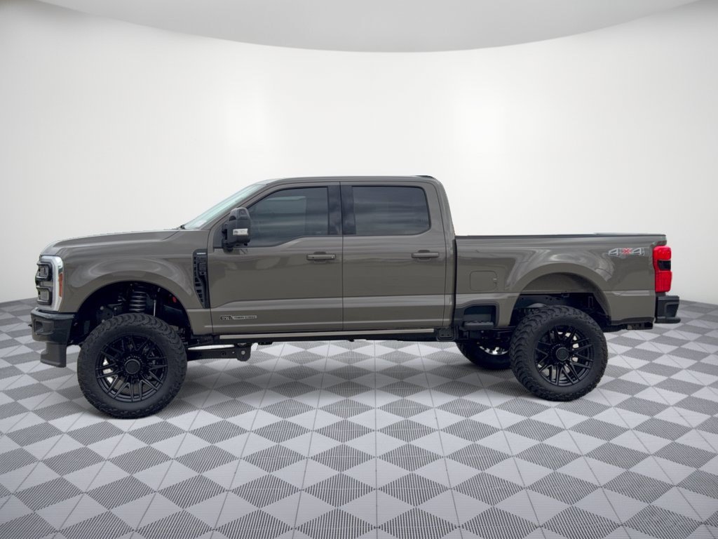 New 2026 Ford F-250 LARIAT Truck Crew Cab