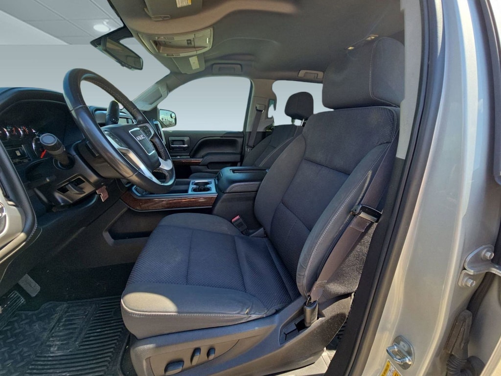 Used 2017 GMC Sierra 1500 SLE Truck Crew Cab