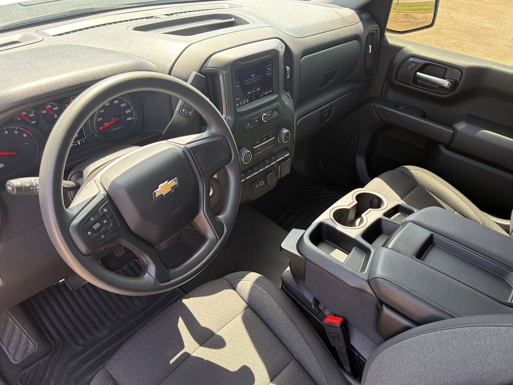 Used 2025 Chevrolet Silverado 1500 Custom Truck Crew Cab
