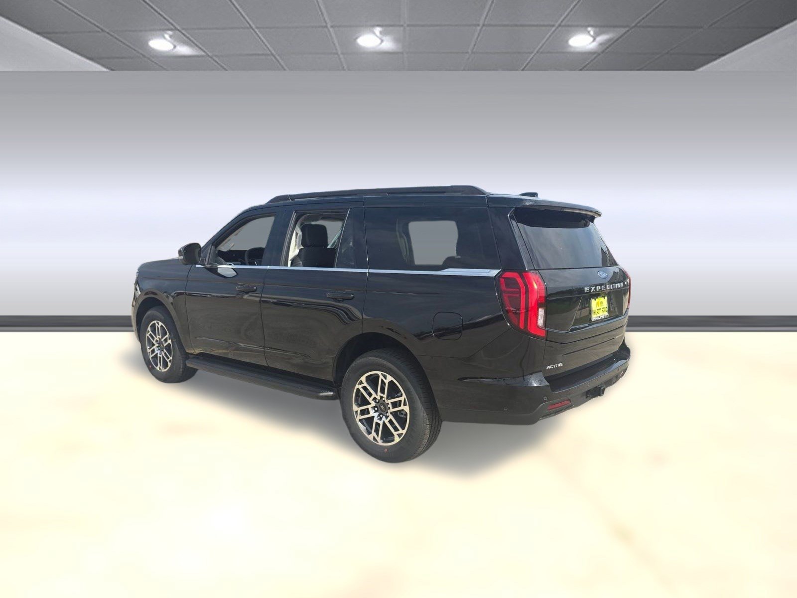 2025 Ford Expedition photo 2