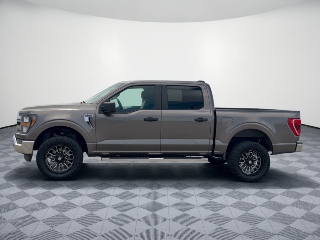 Used 2023 Ford F-150 XLT Truck SuperCrew Cab