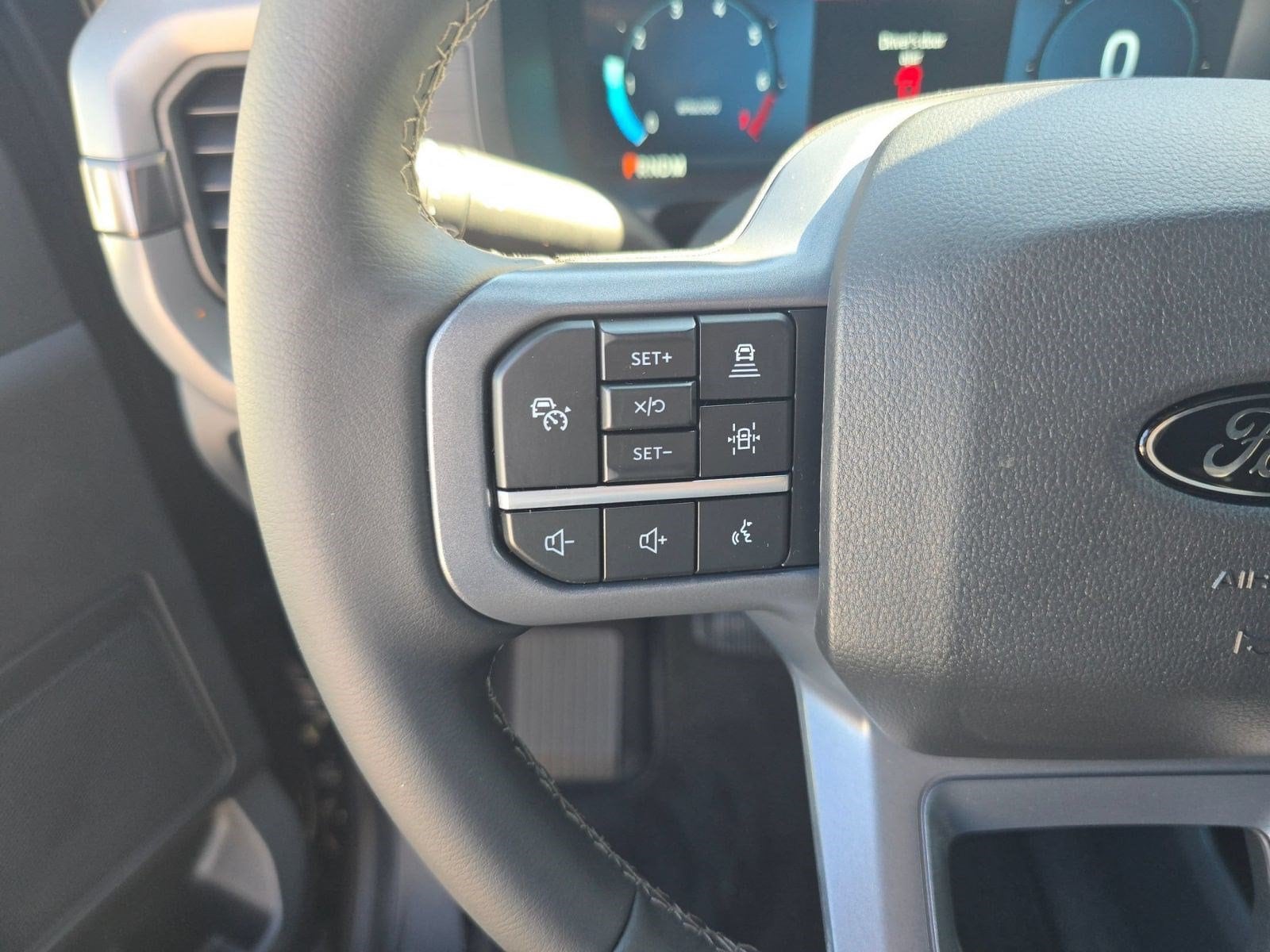 2026 Ford F-150 XLT - Photo 16