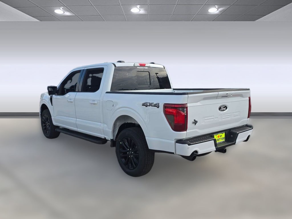New 2026 Ford F-150 XLT Truck SuperCrew Cab