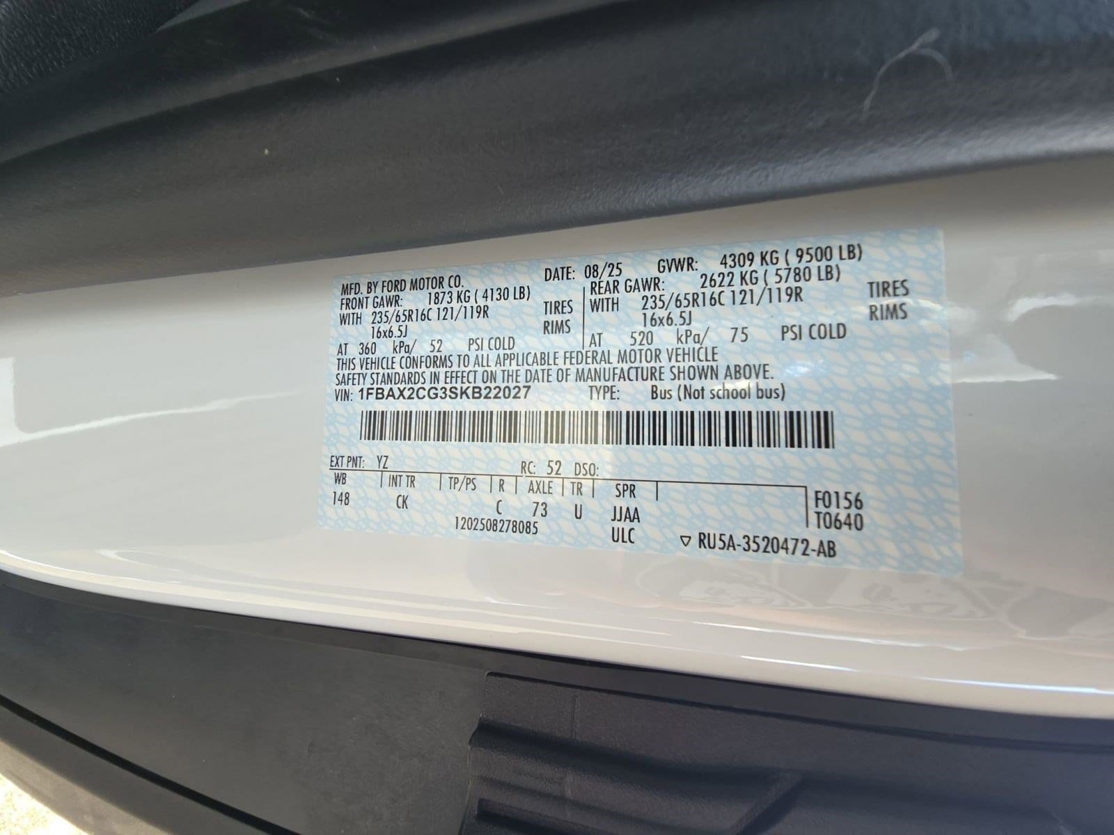 2025 Ford Transit Passenger Van XLT - Photo 15