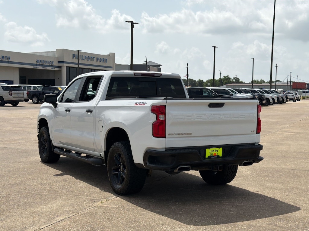 Used 2019 Chevrolet Silverado 1500 LT Trail Boss Truck Crew Cab