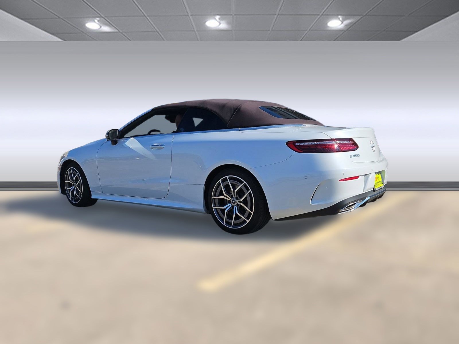 2023 Mercedes Benz E 450 photo 3
