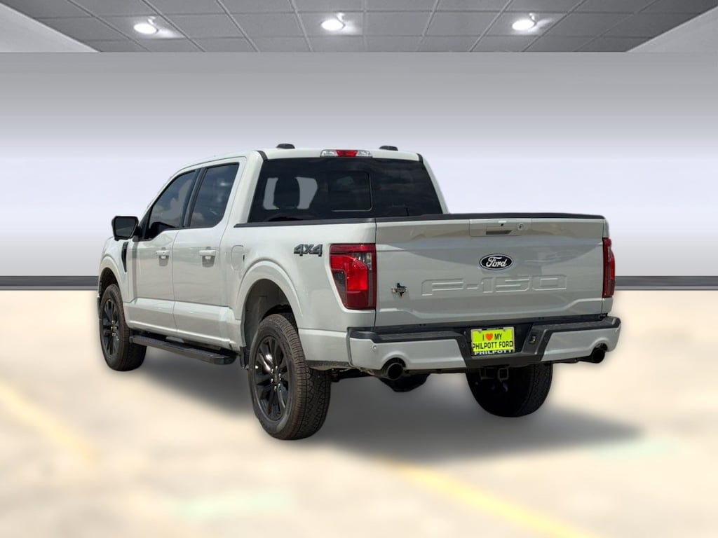 New 2026 Ford F-150 XLT Truck SuperCrew Cab