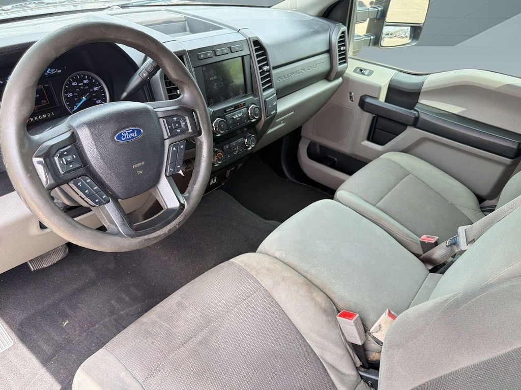 Used 2019 Ford F-250 XL Truck Crew Cab