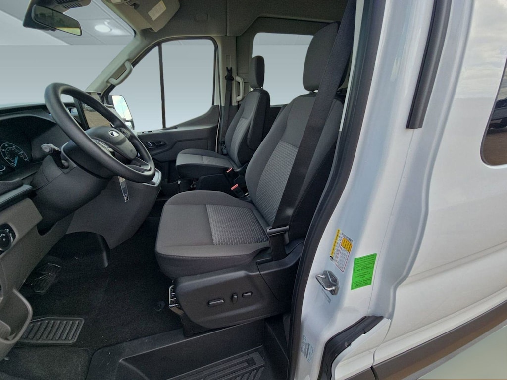 New 2025 Ford Transit-350 Passenger XLT Wagon Medium Roof Van