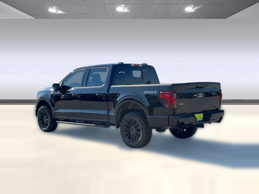 New 2025 Ford F-150 XLT Truck SuperCrew Cab
