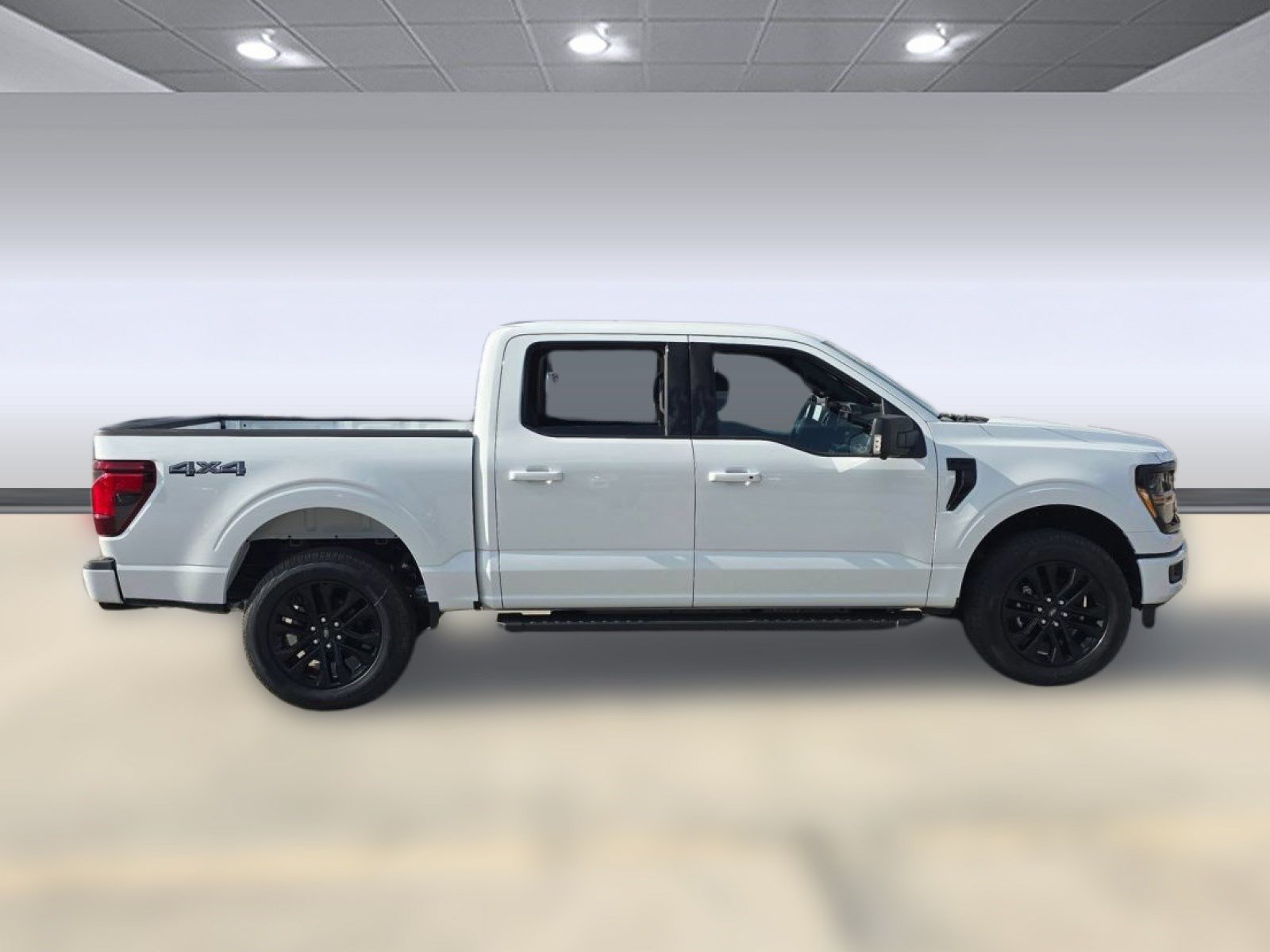 2026 Ford F-150 XLT - Photo 8
