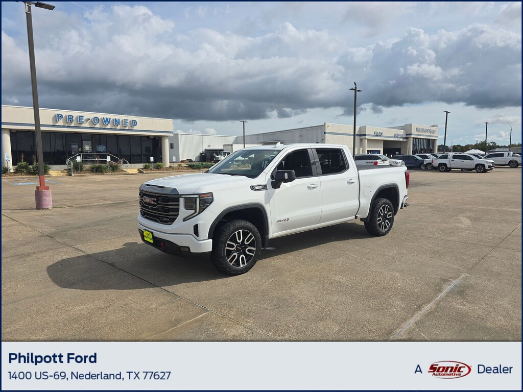 Used 2023 GMC Sierra 1500 AT4 Truck Crew Cab