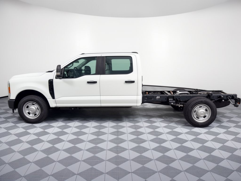 New 2027 Ford F-350 Chassis XL Truck Crew Cab