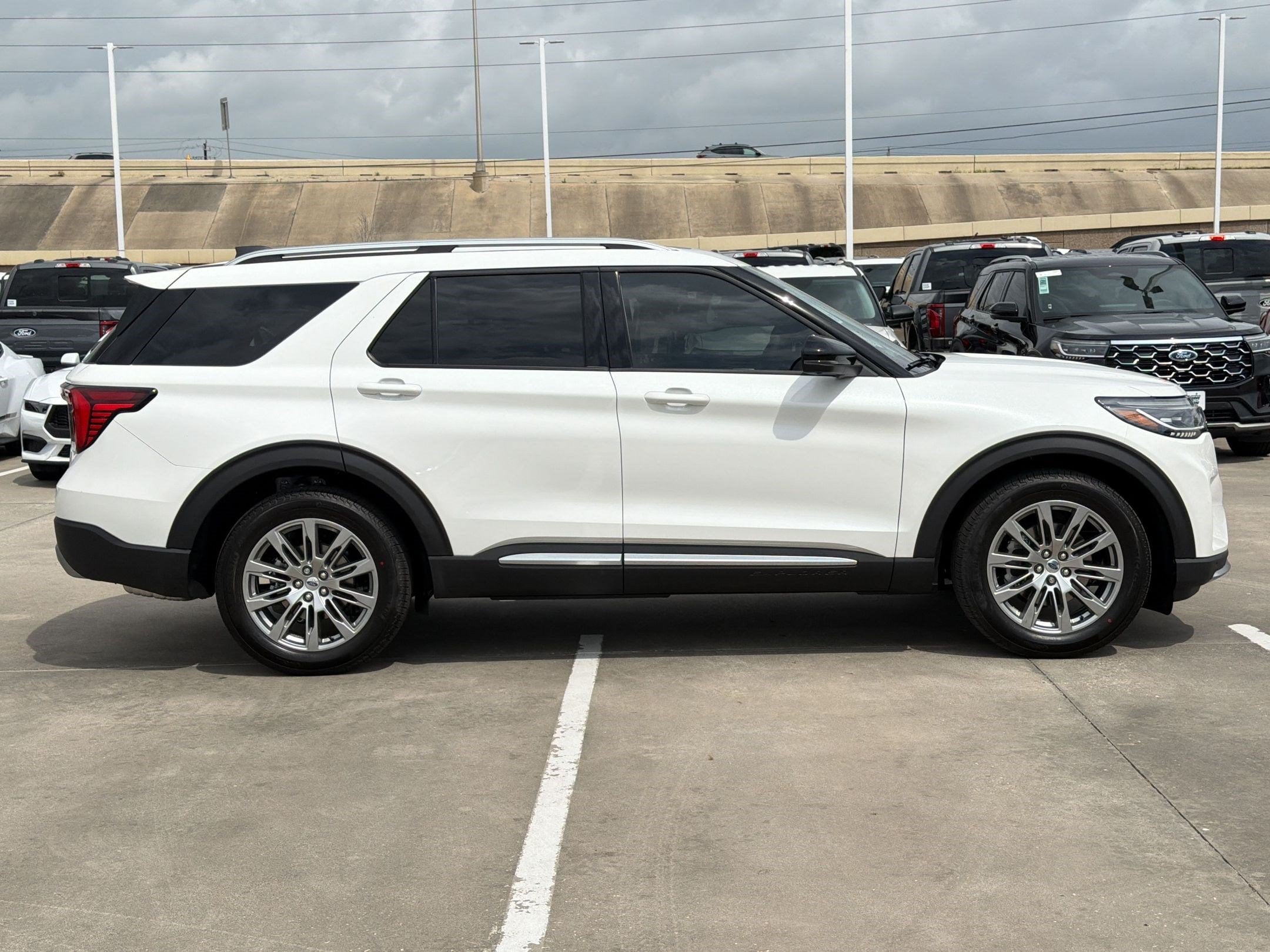 Explorer Platinum SUV