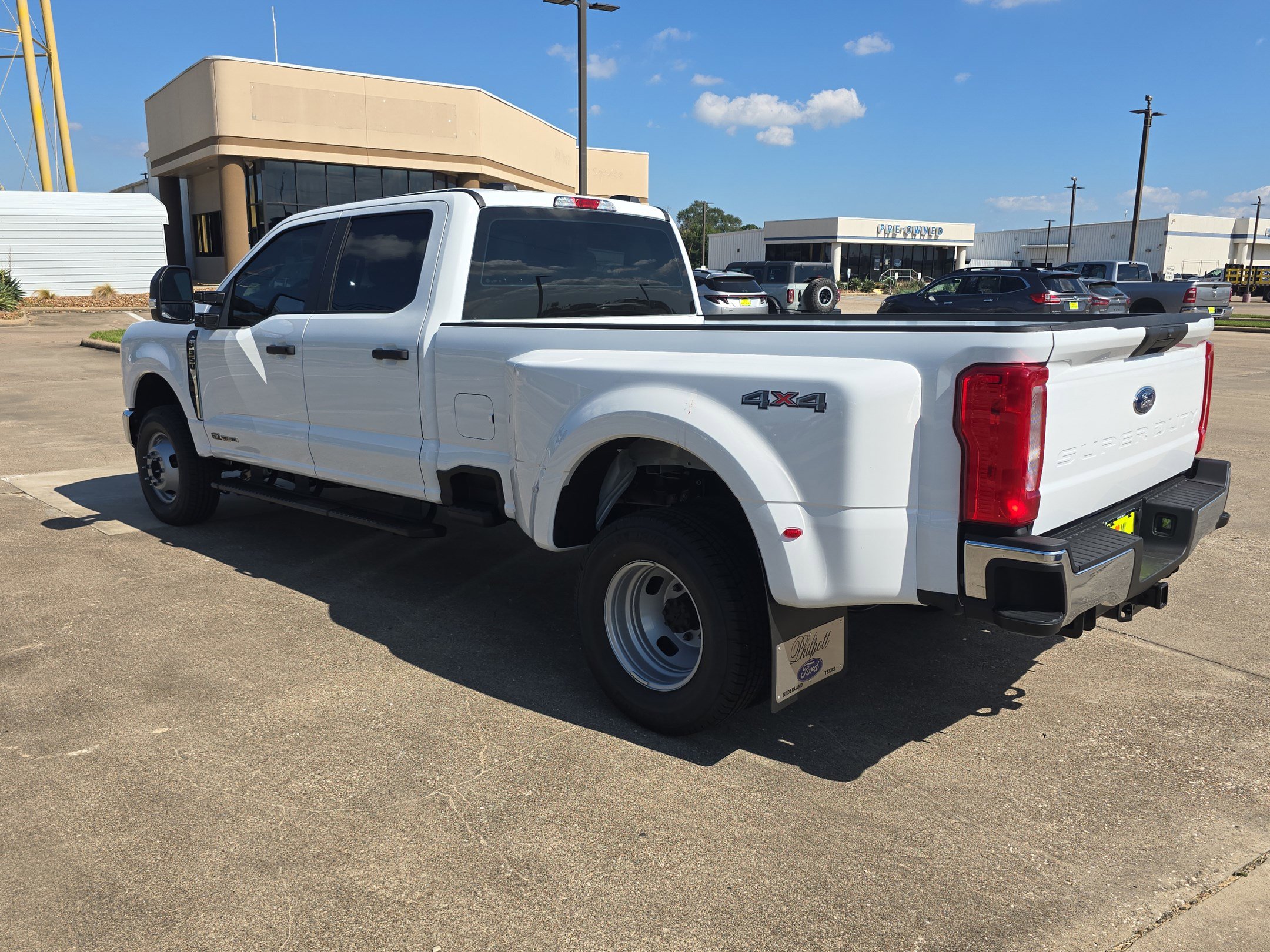 2026 Ford F-350 XL photo 2