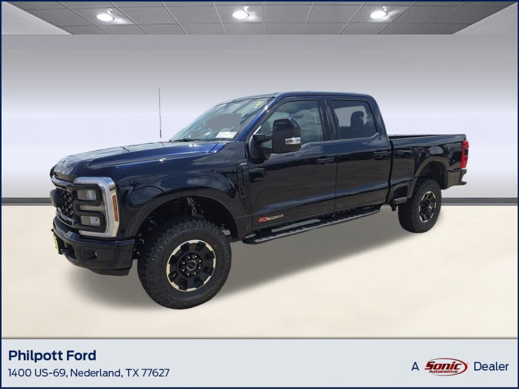 New 2025 Ford F-250 LARIAT Truck Crew Cab