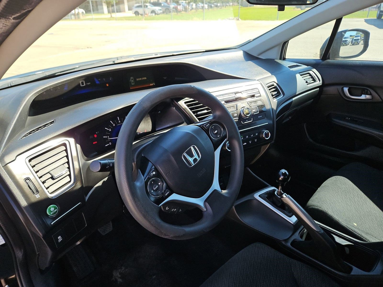 2013 Honda Civic LX photo 4