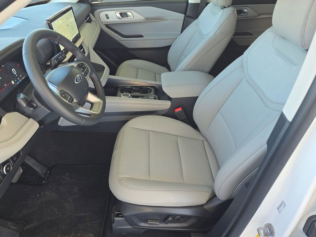 New 2026 Ford Explorer Active w/100A Pkg SUV