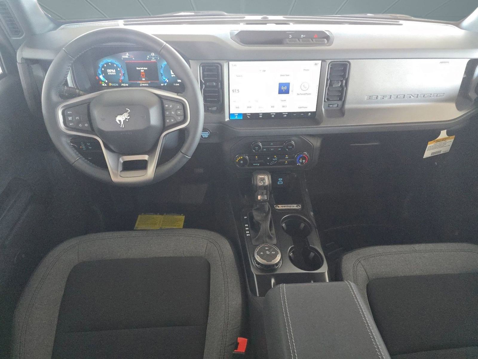 2025 Ford Bronco Big Bend photo 2