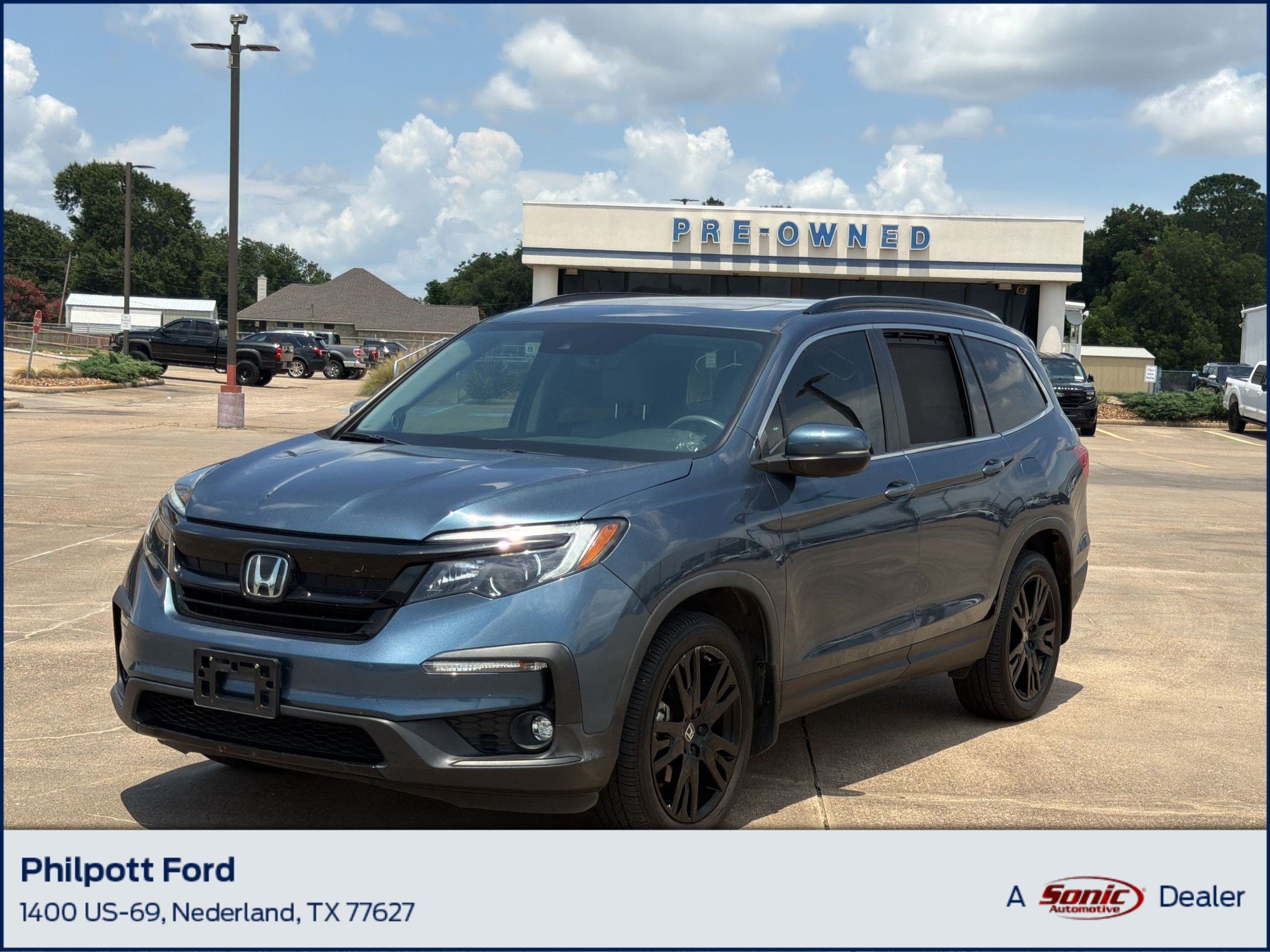 2022 Honda Pilot SE 2WD's photo