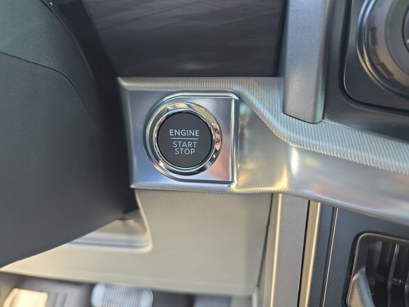 2025 Ford F-150 Lariat - Photo 21