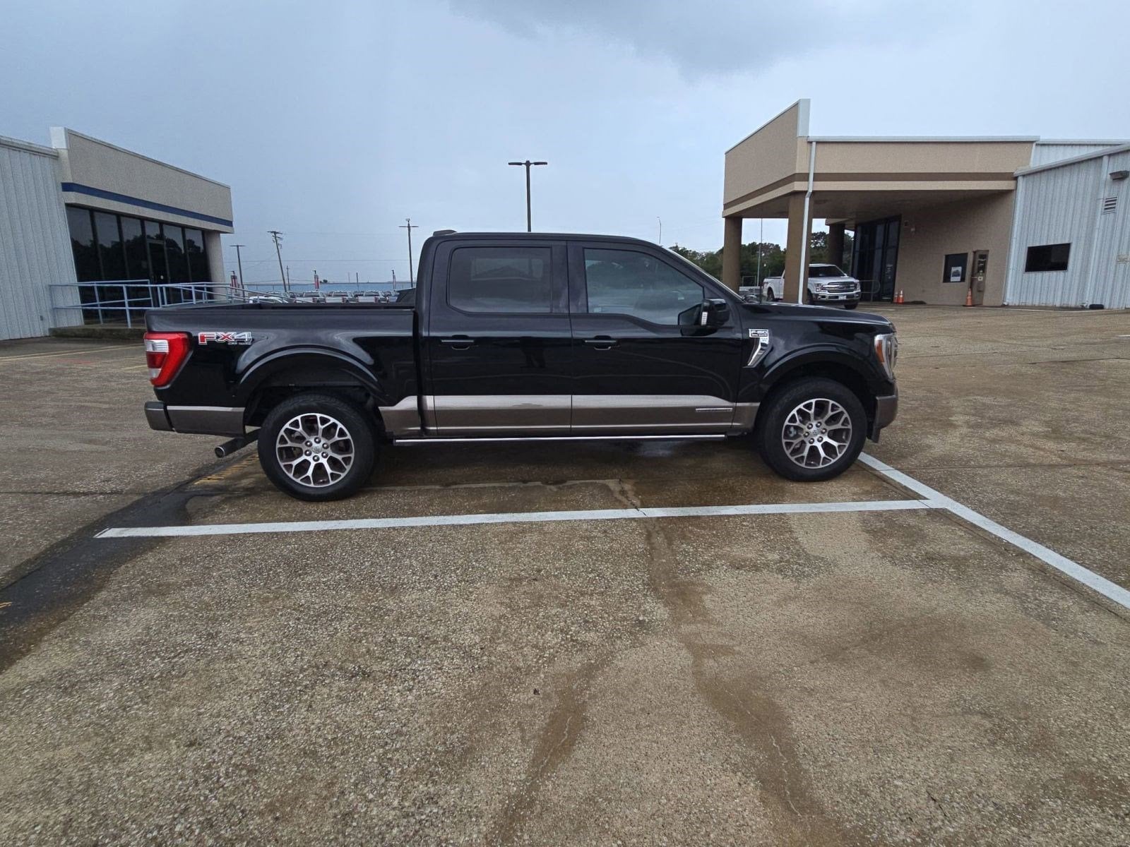 2023 Ford F-150 King Ranch photo 3
