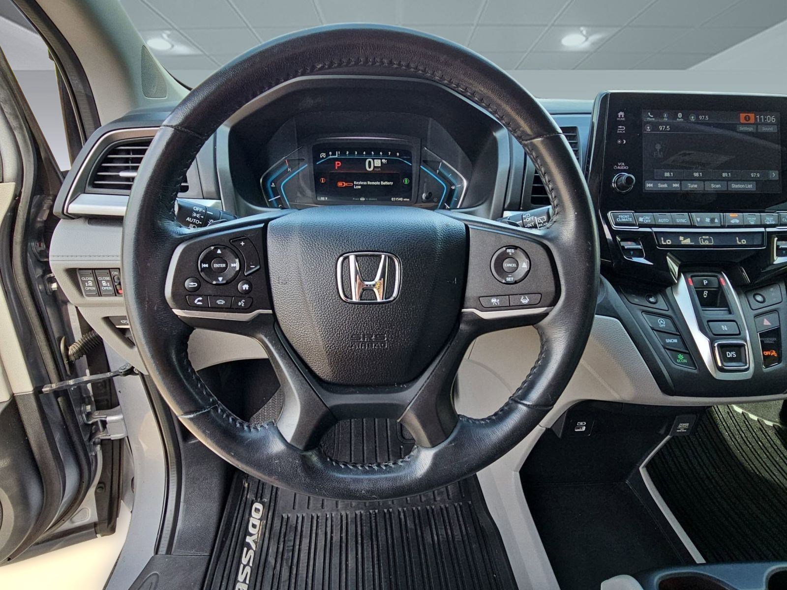 2022 Honda Odyssey EX-L photo 3
