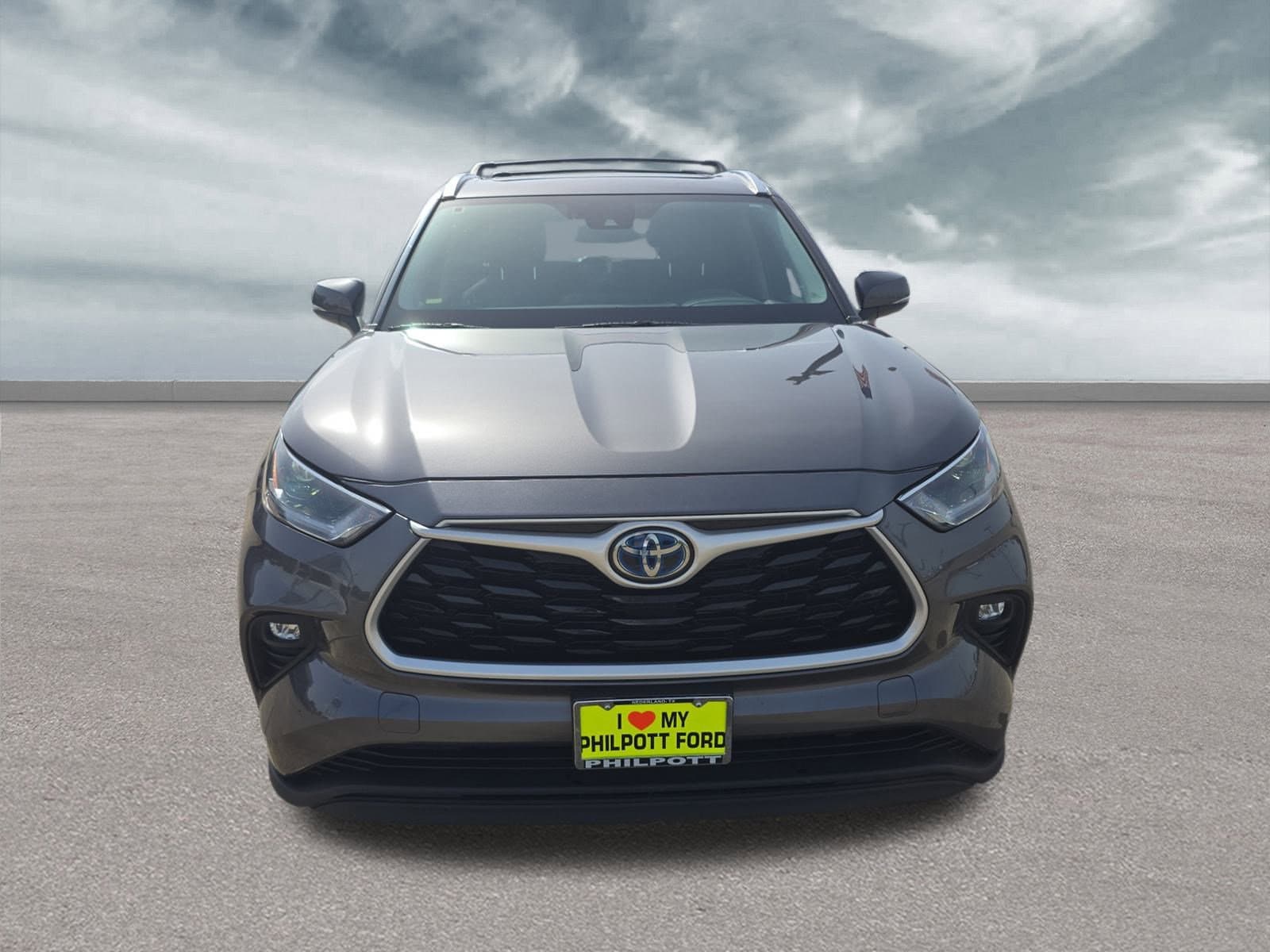 Certified 2021 Toyota Highlander XLE with VIN 5TDGARAH9MS011697 for sale in Nederland, TX