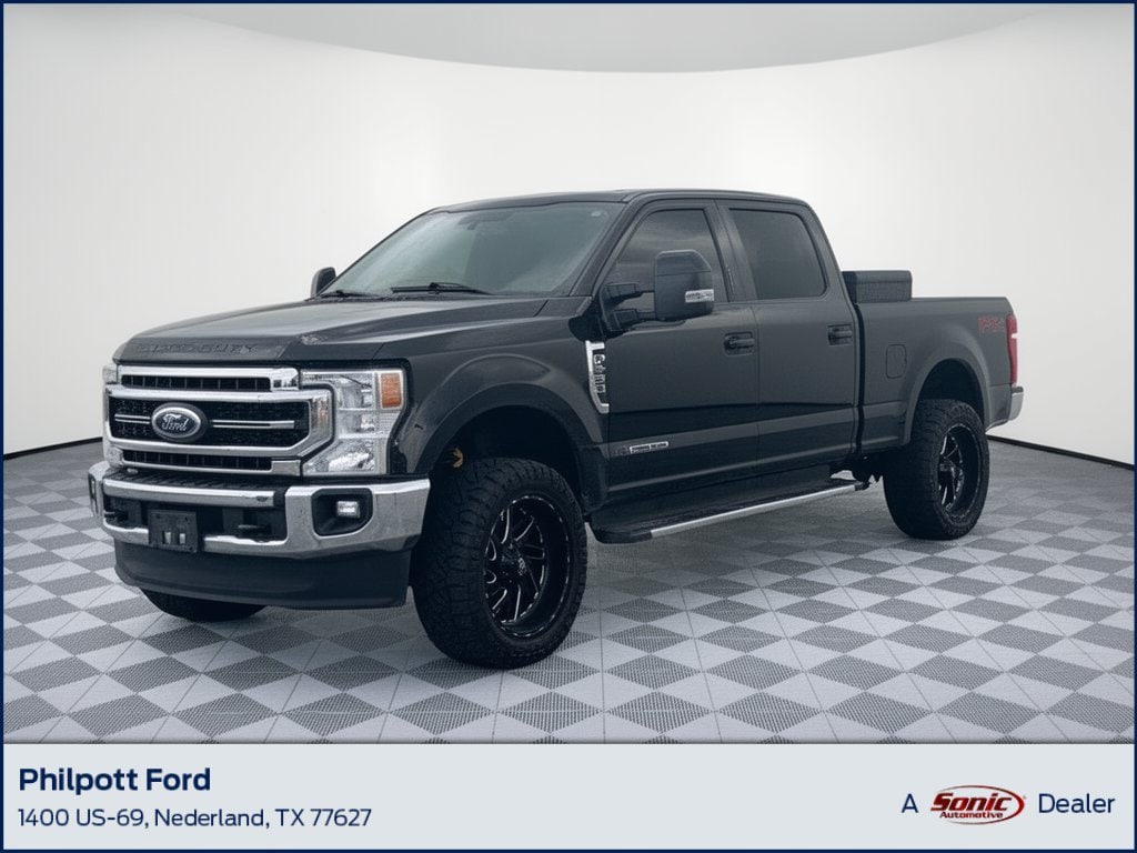 Used 2020 Ford F-250 LARIAT Truck Crew Cab