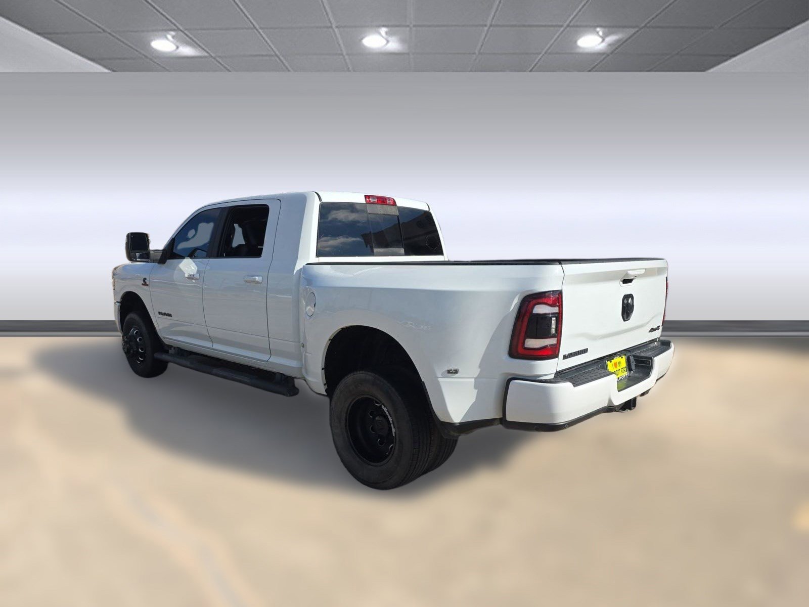 2024 Ram 3500 Laramie photo 3