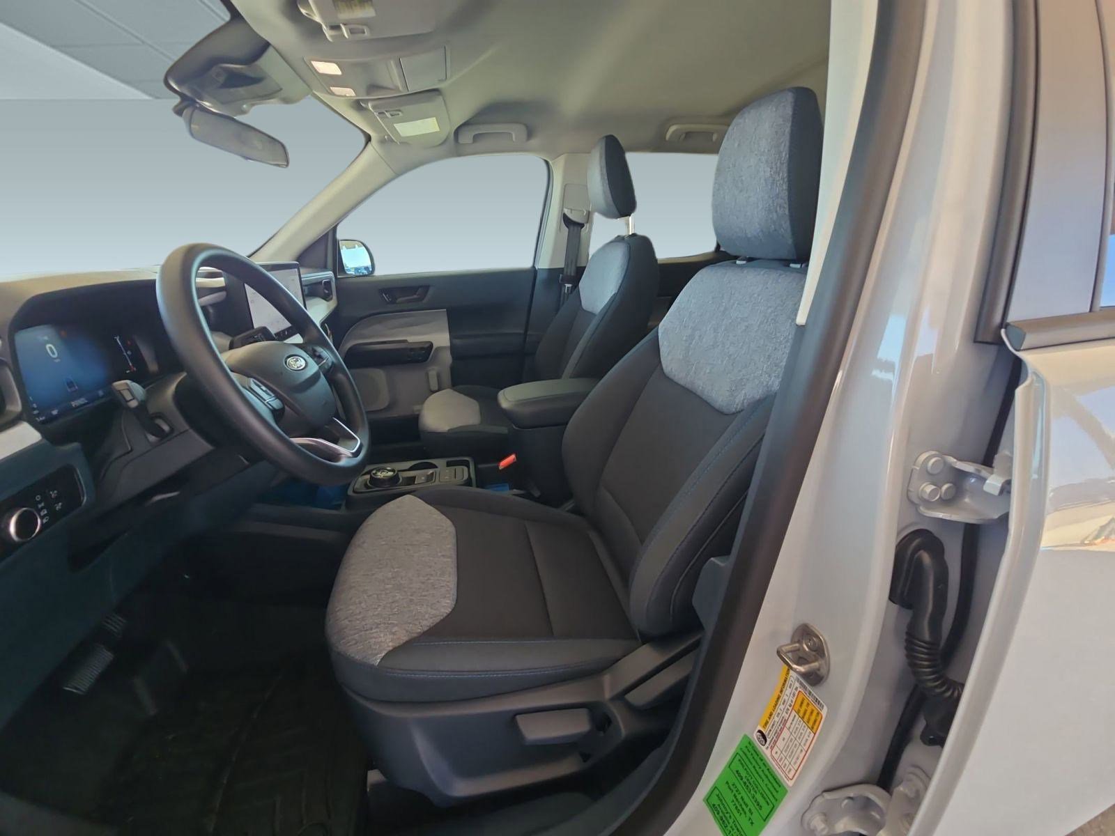 2025 Ford Maverick XLT photo 4