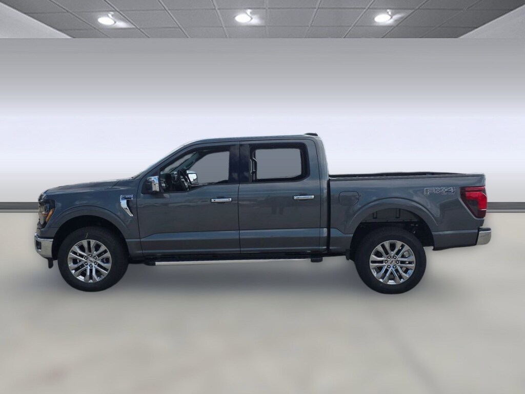 New 2026 Ford F-150 XLT Truck SuperCrew Cab