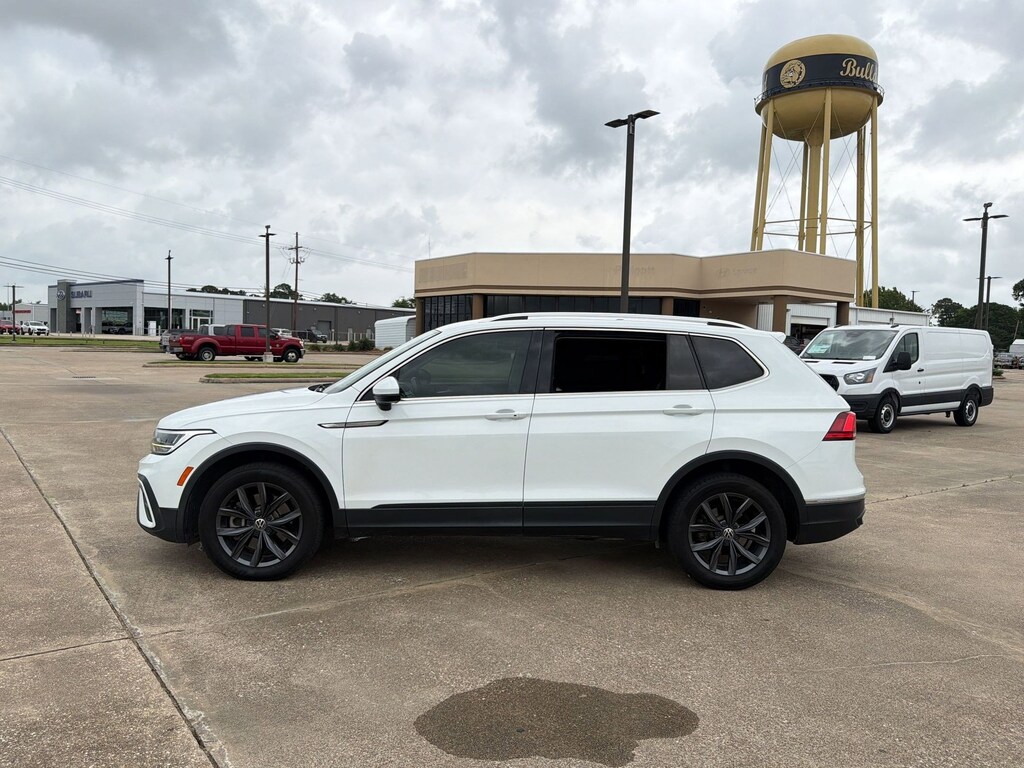 Used 2022 Volkswagen Tiguan SE SUV