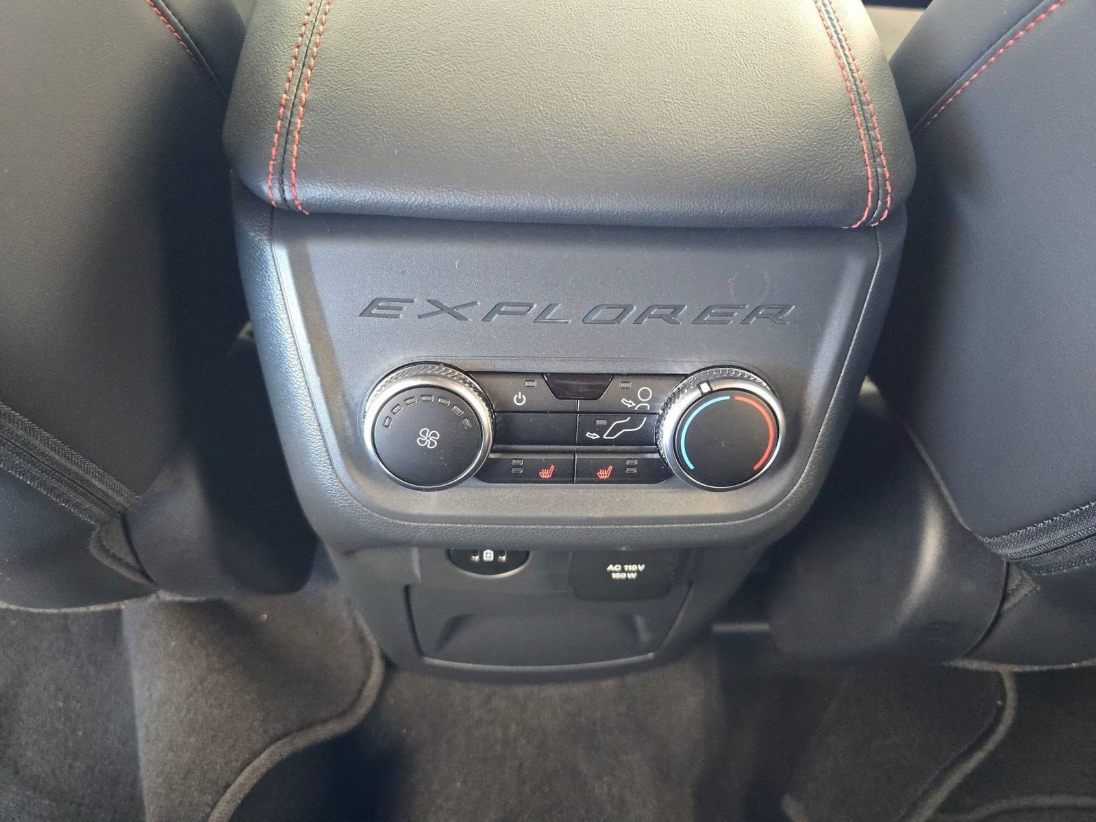 2026 Ford Explorer ST - Photo 27
