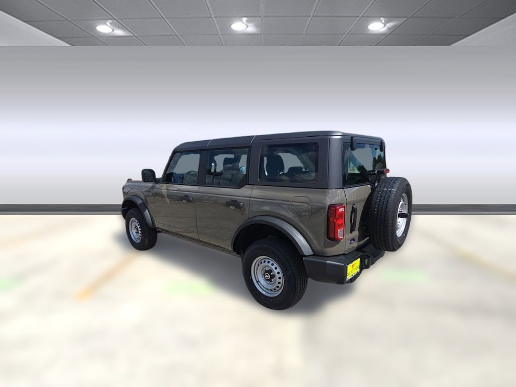 New 2025 Ford Bronco Base SUV