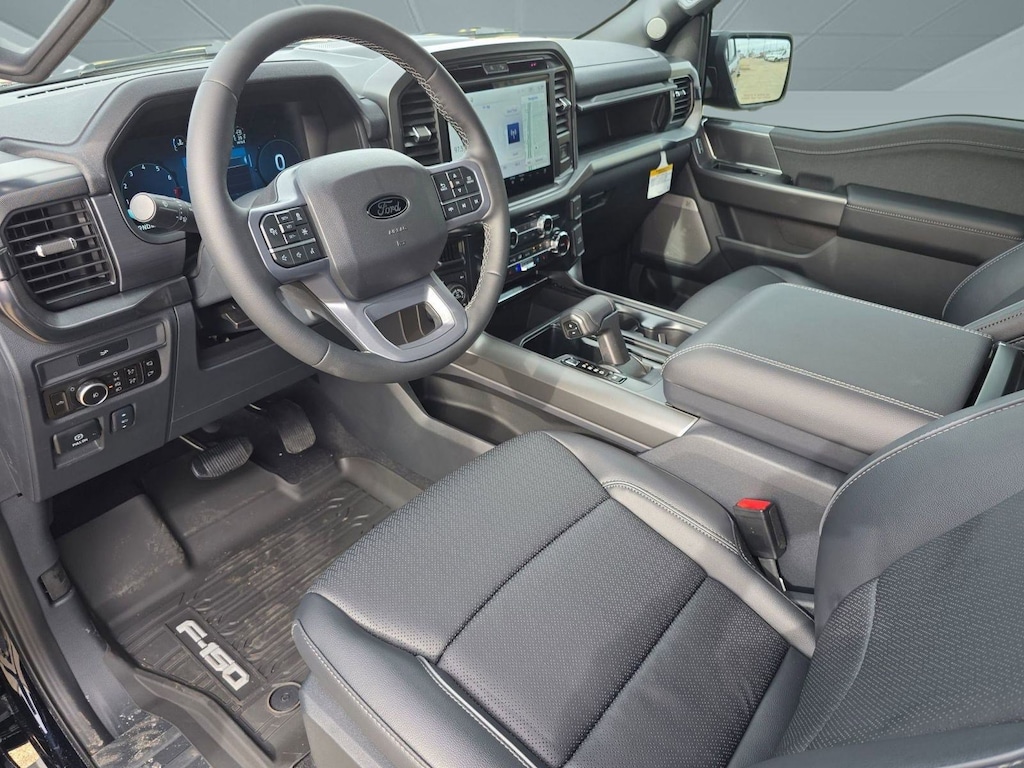 New 2026 Ford F-150 LARIAT Truck SuperCrew Cab