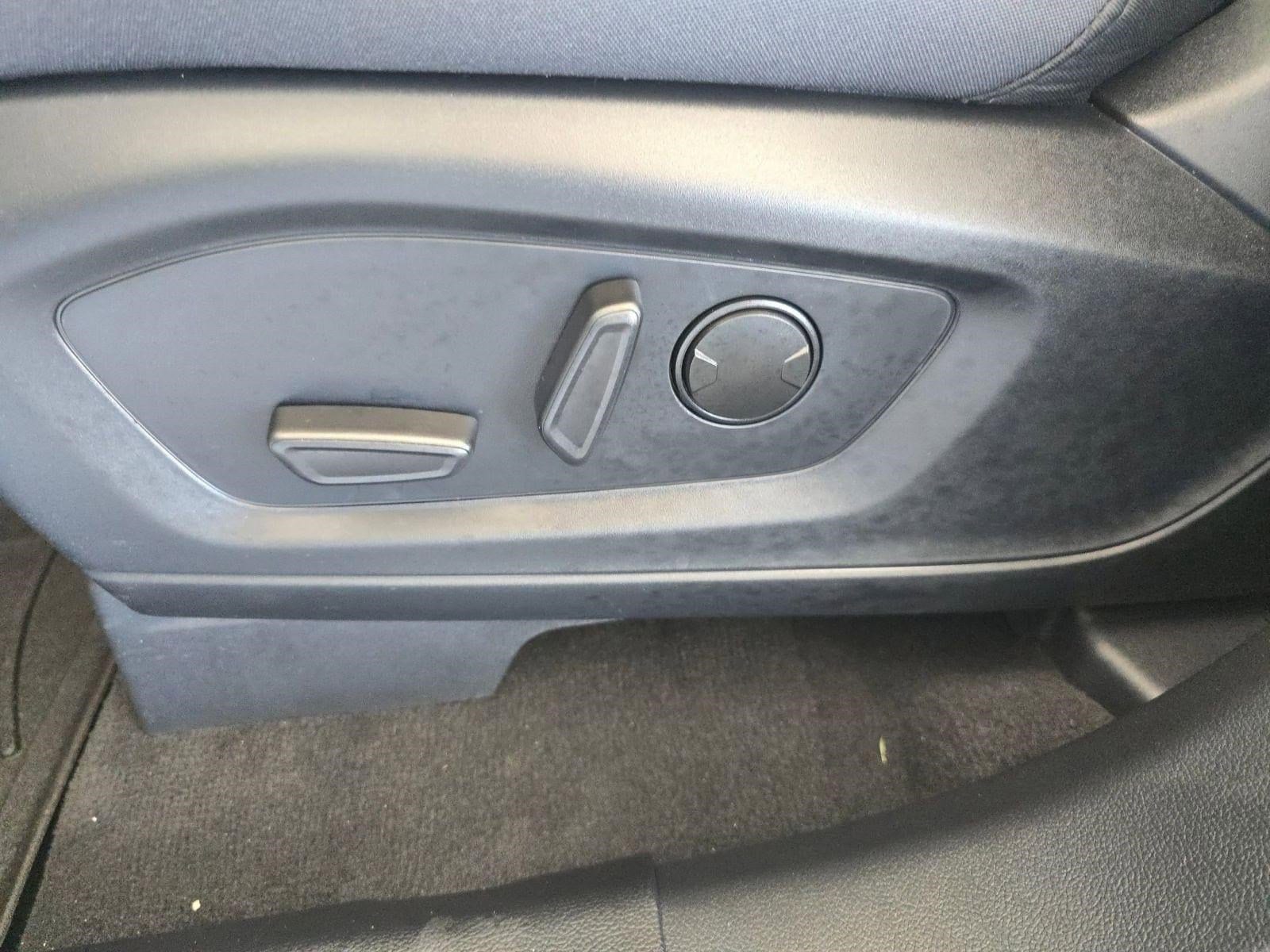 2026 Ford Explorer Active - Photo 12