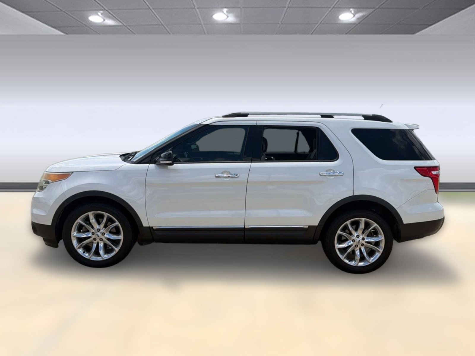 Used 2014 Ford Explorer XLT with VIN 1FM5K7D8XEGB33044 for sale in Nederland, TX