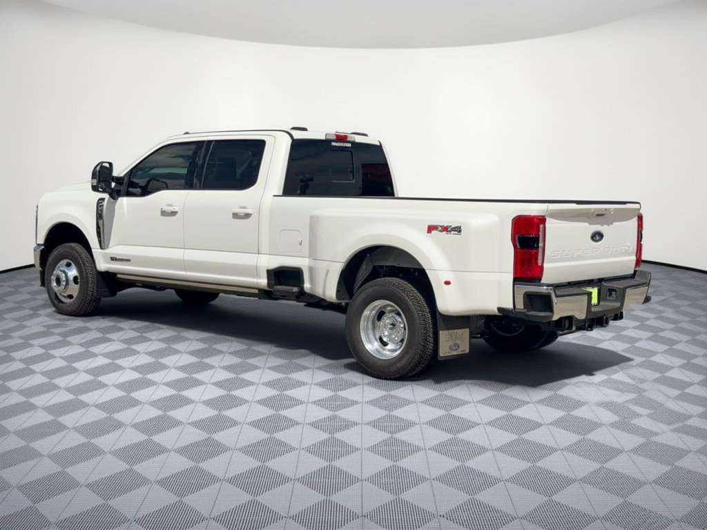 New 2026 Ford F-350 XL Truck Crew Cab