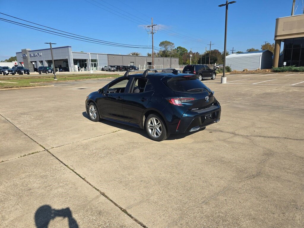 Used 2020 Toyota Corolla Hatchback SE Hatchback