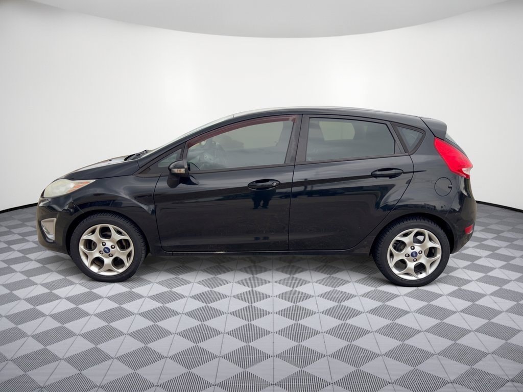 Used 2012 Ford Fiesta SES Hatchback