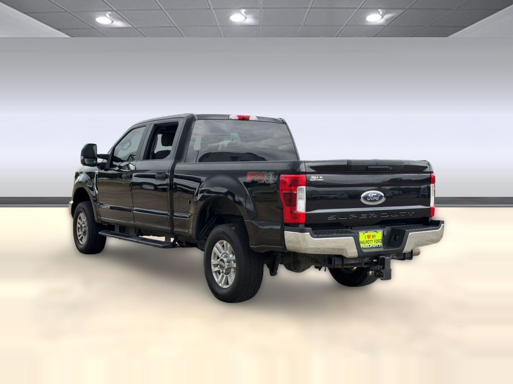 Used 2019 Ford F-250 XL Truck Crew Cab
