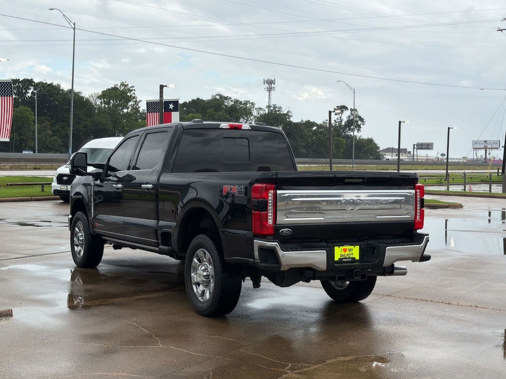 Used 2024 Ford F-250 King Ranch Truck Crew Cab