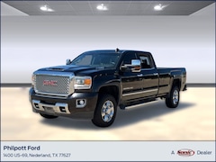 Used 2017 GMC Sierra 3500HD Denali Truck Crew Cab in Nederland, TX