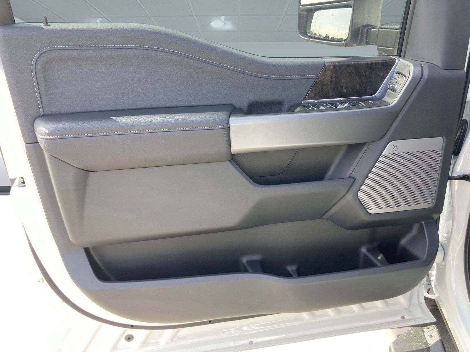 2025 Ford F-250 Super Duty Lariat - Photo 17