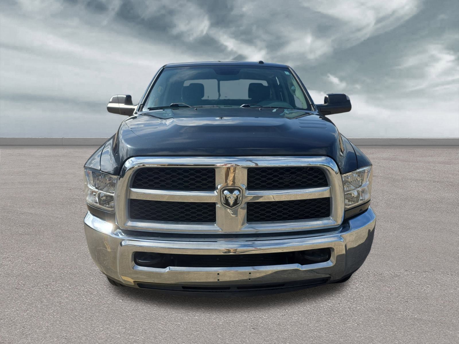 2018 Ram 2500 Tradesman photo 2