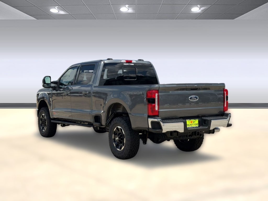 New 2026 Ford F-250 LARIAT Truck Crew Cab