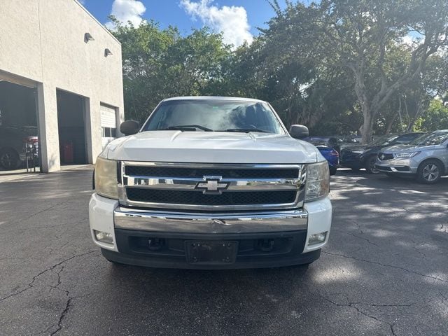 Used 2010 Chevrolet Silverado 1500 LT with VIN 3GCRKSEA3AG194311 for sale in Pompano Beach, FL
